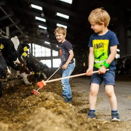 בית נופש Hof Koehne - Haus Am Reitplatz 3er