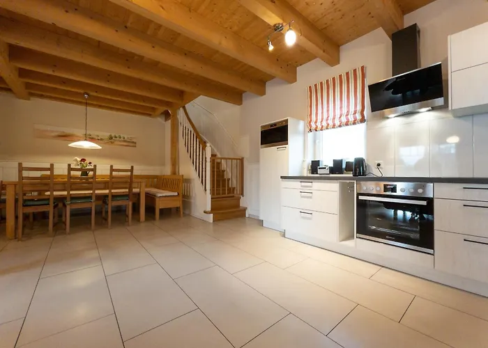 Hof Koehne - Haus Am Reitplatz 3er Сasa de vacaciones Schmallenberg